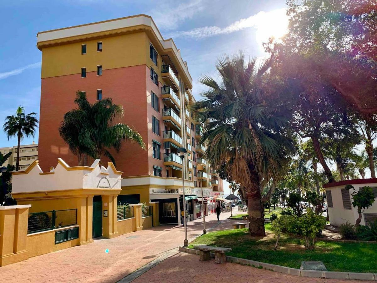 Apto. Lujo Primera Linea Playa Del Bajondillo Torremolinos Eksteriør bilde